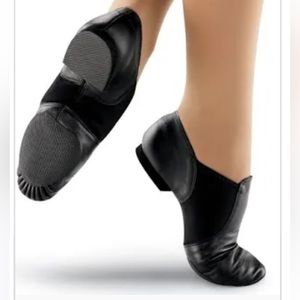Capezio E Series Slip-on Jazz Shoes